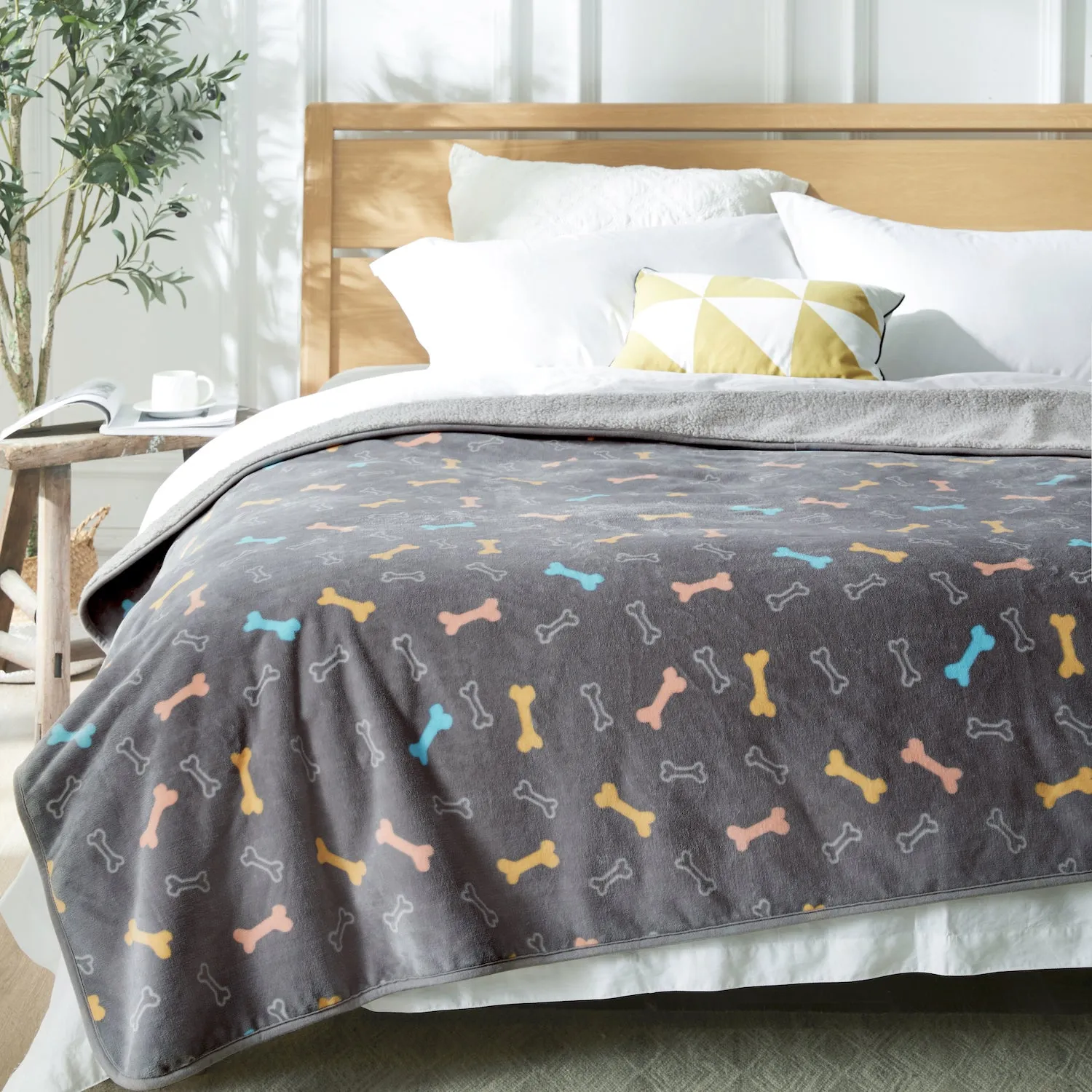 Waterproof Sherpa Blanket